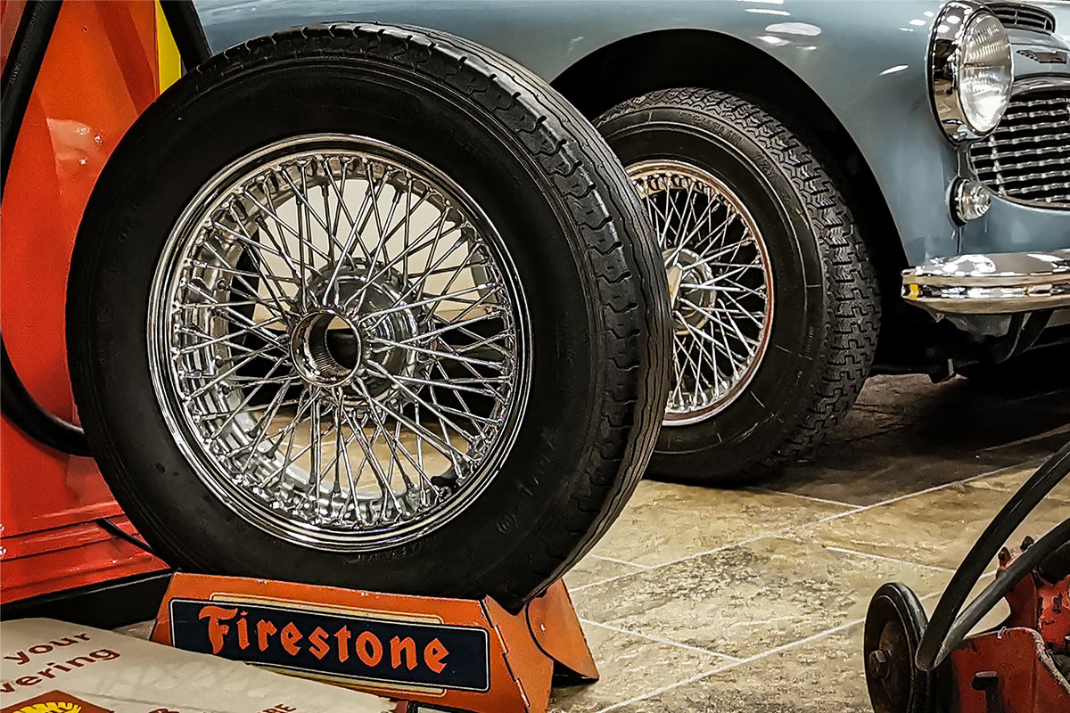 Austin Healey wire wheels with tyres