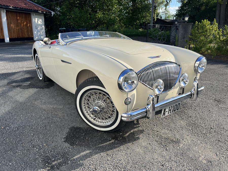 <h1>For Sale - 1954 Big Healey, 100, BN1 UK RHD Frame off restored</h1>