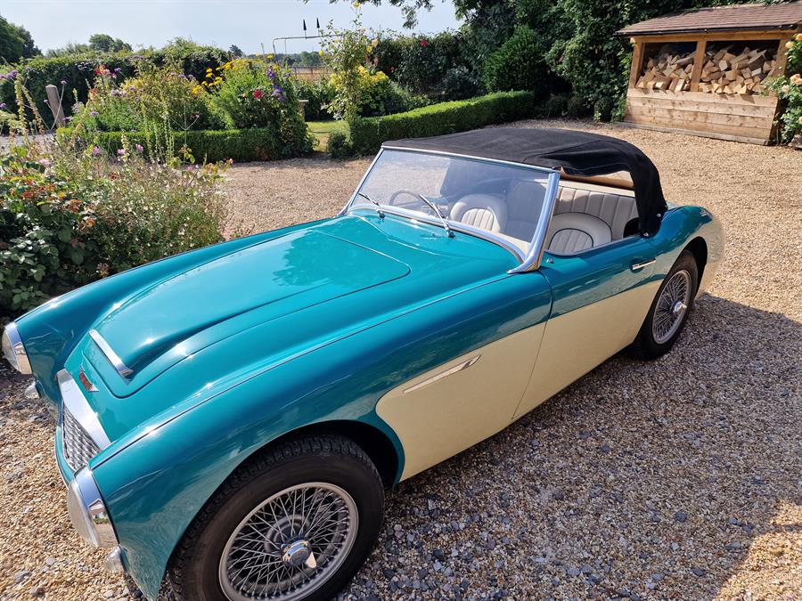 <h1>For Sale - 1958 Big Healey, 100-Six, BN4</h1>