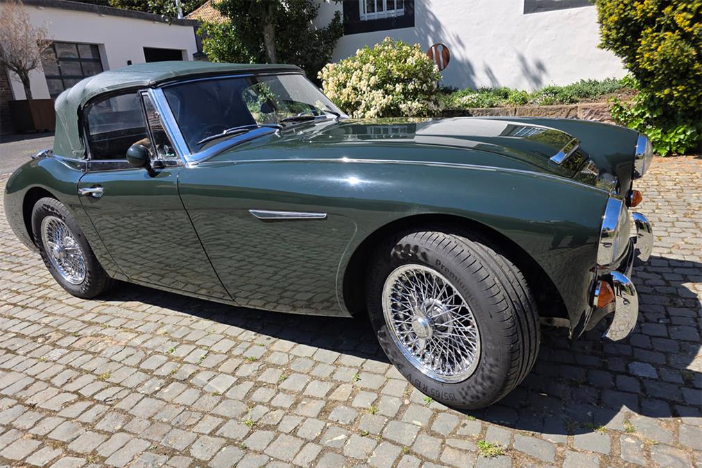 <h1>For Sale - 1964 Big Healey, 3000 MK3, BJ8</h1>