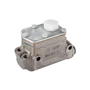 Buy Master Cylinder - Dual - 7/8' - O.E. Online