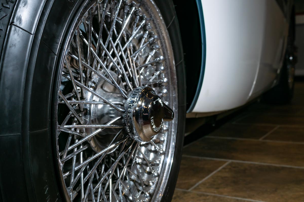 Painted Austin Healey wire wheels