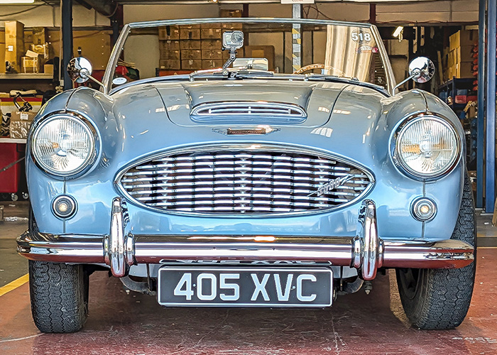 1959 Austin Healey 3000 ready for the long drive to Hampshire