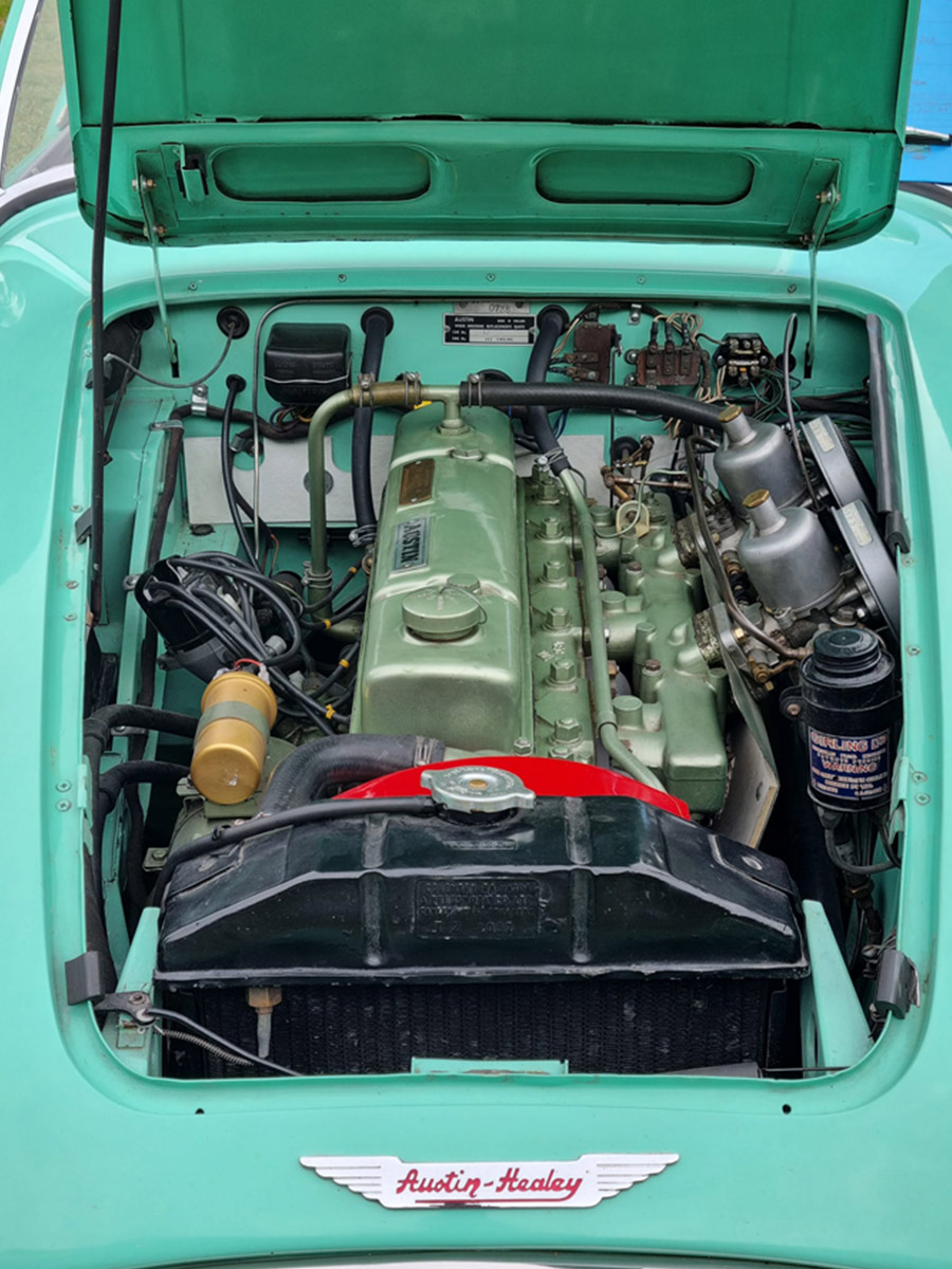 Austin Healey 100-Six engine bay