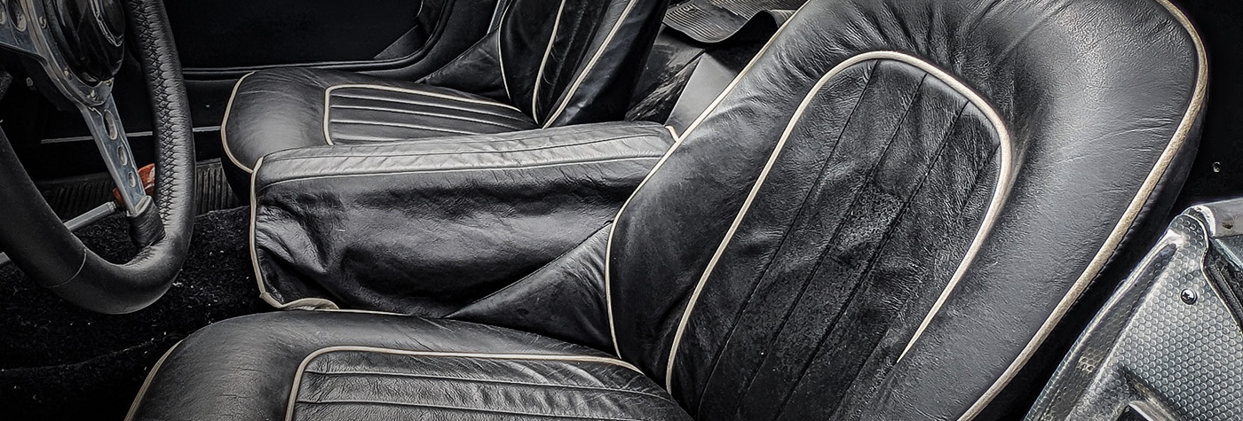Worn looking Austin Healey 100M Interior