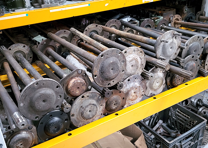 Second-hand rear Austin Healey half-axles