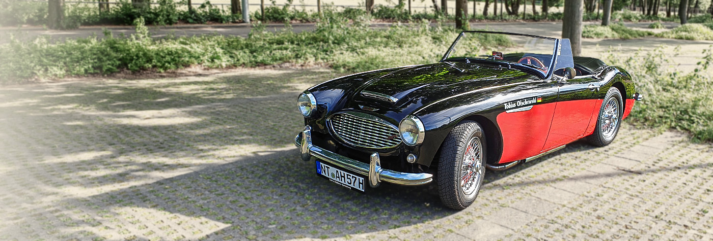 Tobias Olschewski's restored 1957 Austin Healey 100/6 BN4 parked outdoors