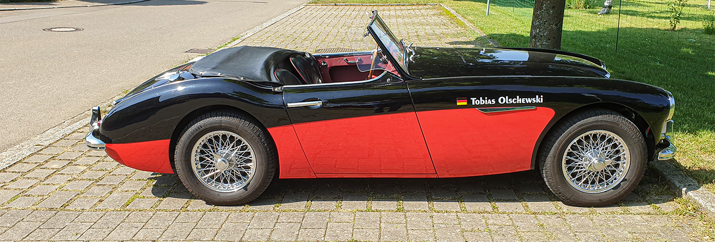Side profile of Tobias Olschewski's restored 1957 Austin Healey 100/6 BN4